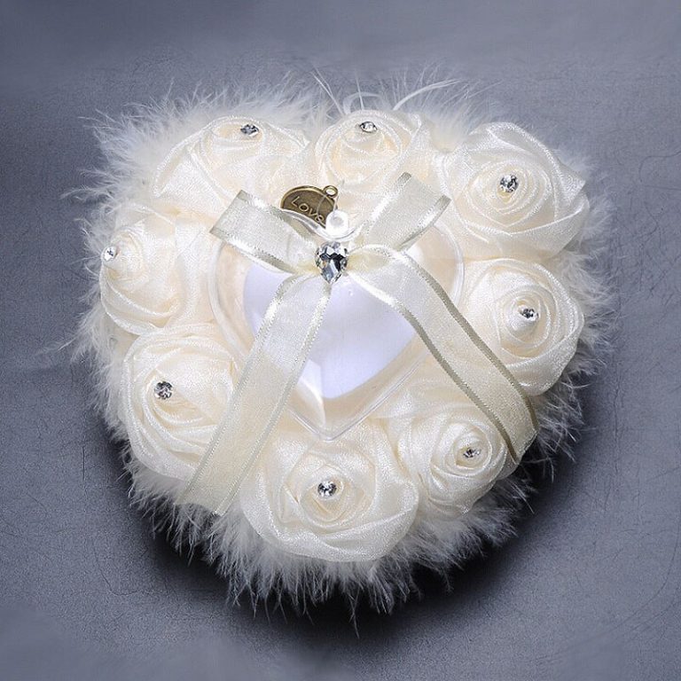 Coussin Pour Alliances En Forme De Cœur Dentelle - écrin Romantique Pour Mariage
